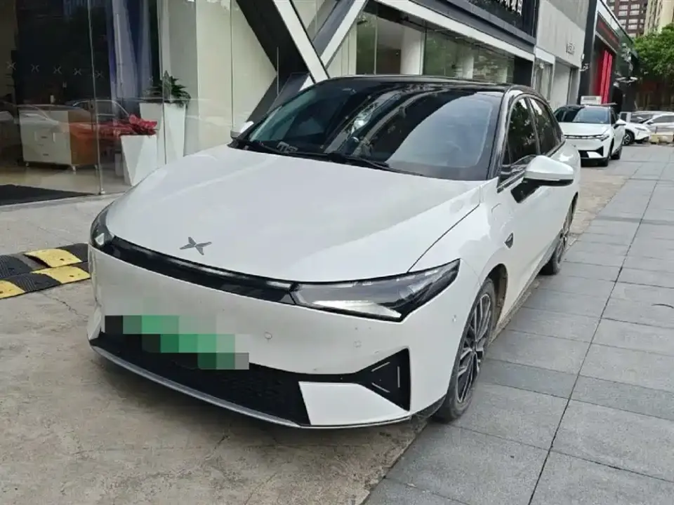 XPeng P5 Model 460E+ 2023