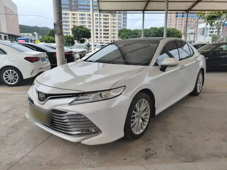 Toyota Camry 2.5G Luxury Edition China VI 2020