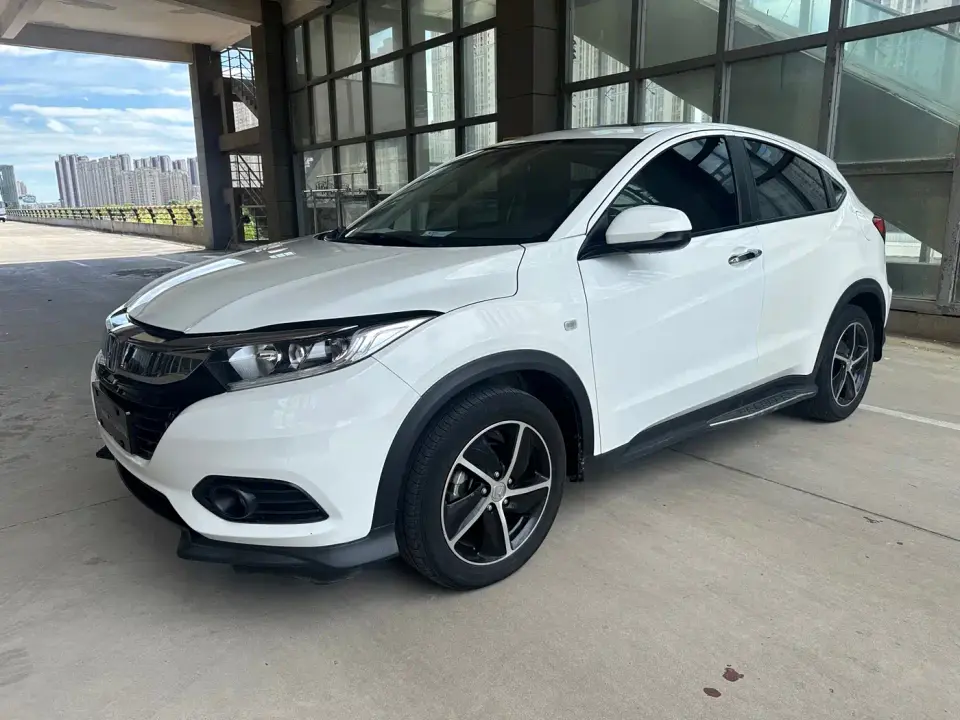 Honda Vezel 1.5L CVT Pioneer 2021