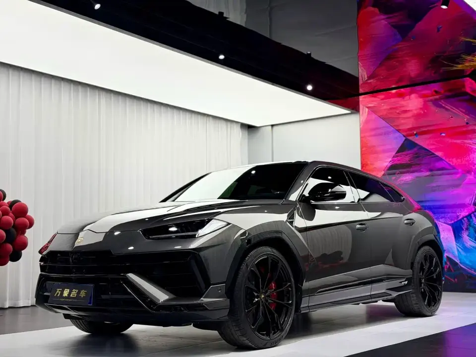 Lamborghini Urus 4.0T V8 S 2024