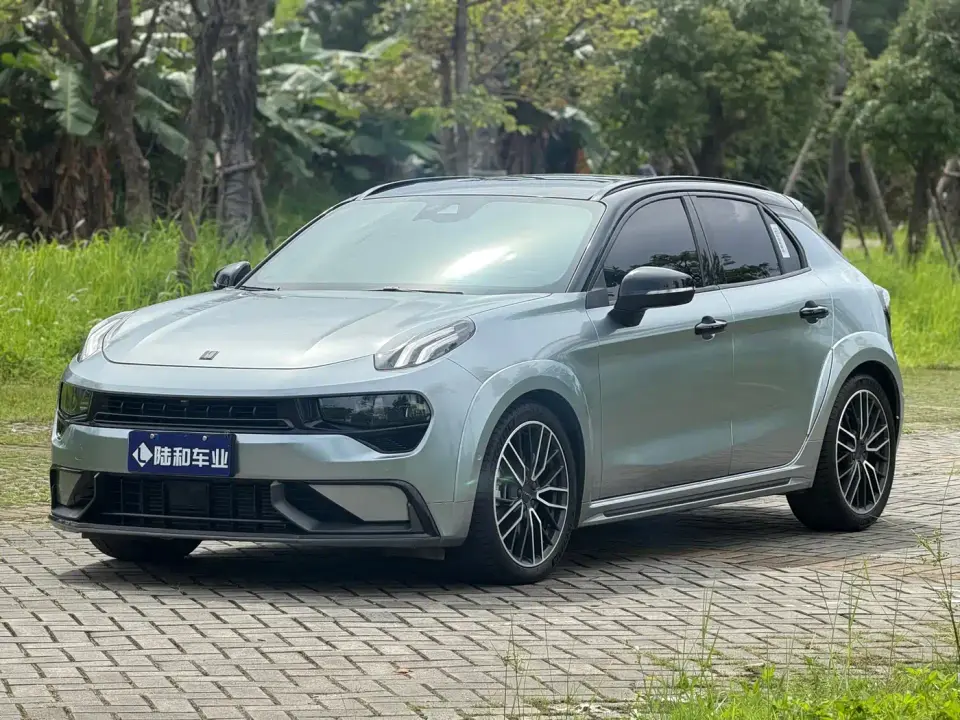 Lynk & Co 02 Hatchback 2.0TD Halo Driving Control Package Edition 2022