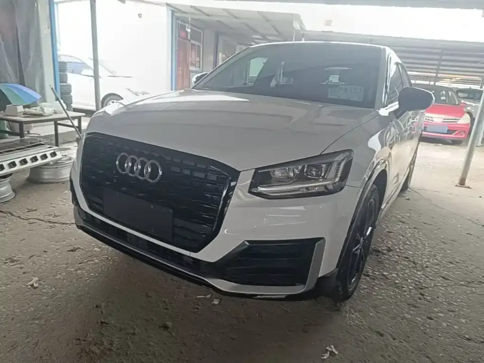 Audi Q2L 35 TFSI Progressive Dynamic Model 2020