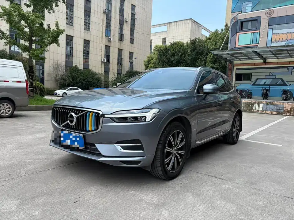 Volvo XC60 T5 AWD R-Design 2021