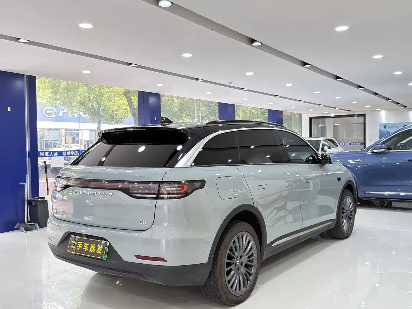 Leapmotor C11 Extended Range 300 Premium Edition 2025 — фото 7