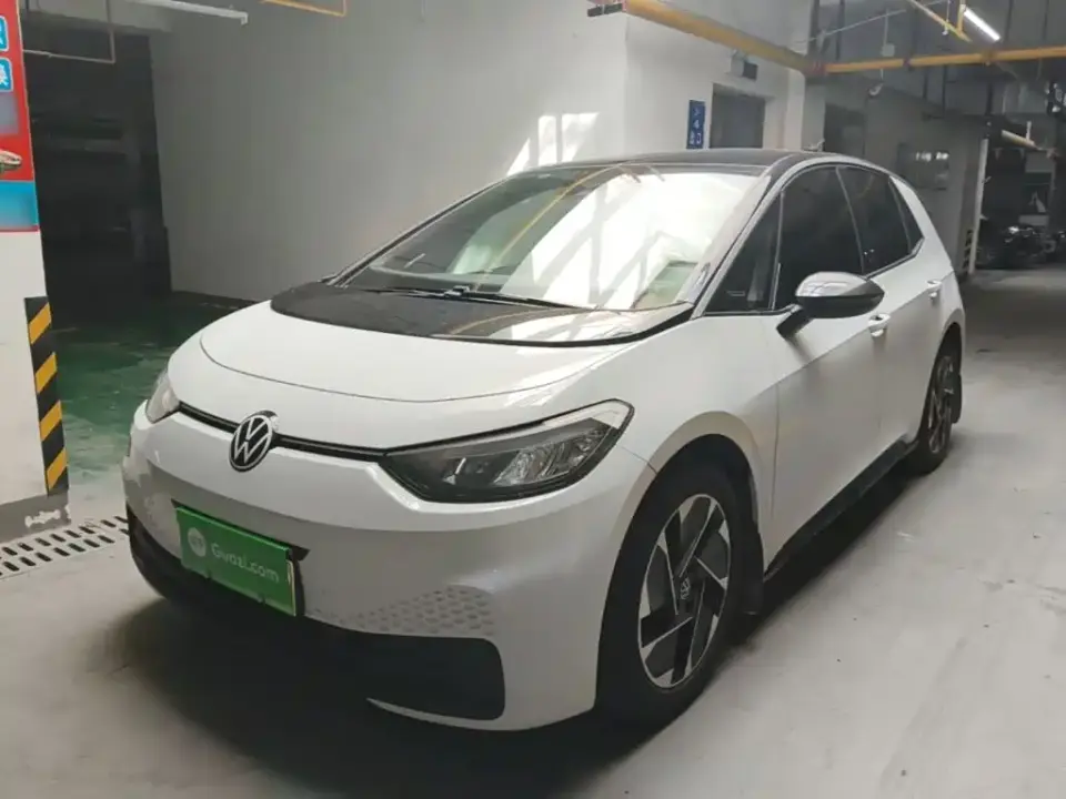 Volkswagen ID.3 Smart Outstanding Edition 2024