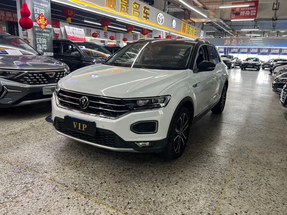 Volkswagen T-ROC 280TSI DSG 2WD Comfort PLUS 2023