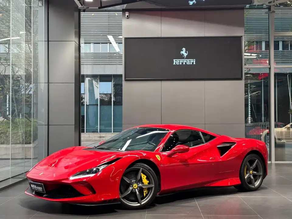 Ferrari F8 Tributo 3.9T V8 2021