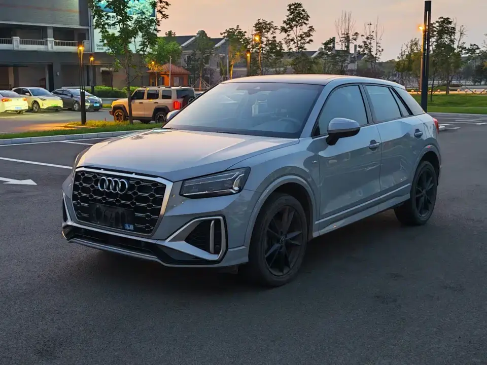 Audi Q2L 35 TFSI Progressive Dynamic 2022