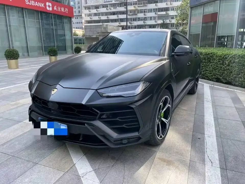 Lamborghini Urus 4.0T V8 2021