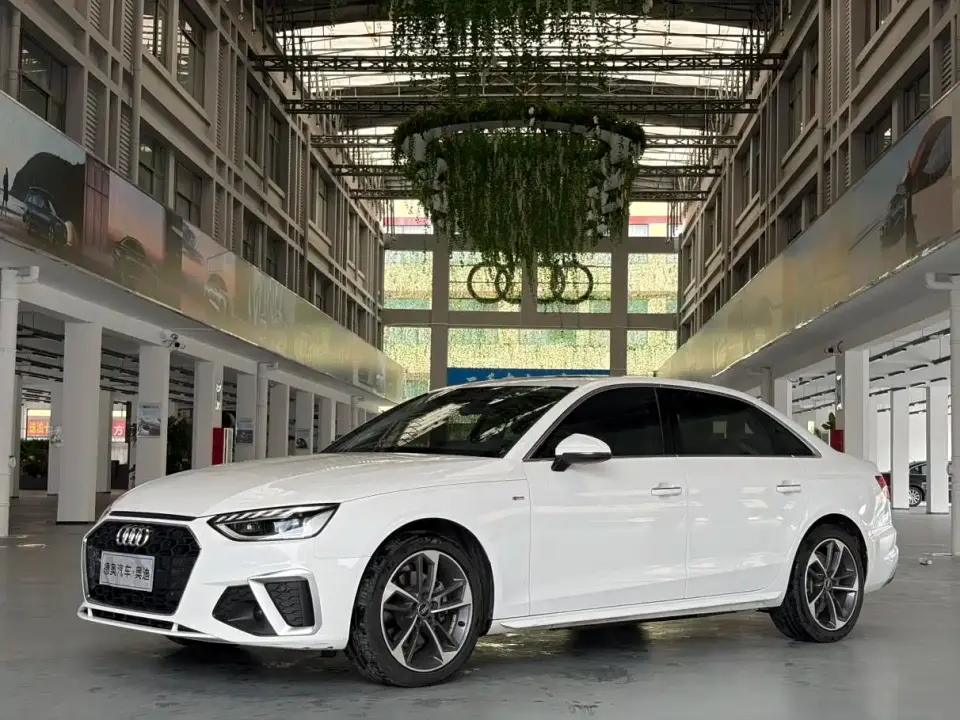 Audi A4L 40 TFSI Fashion Dynamic 2024
