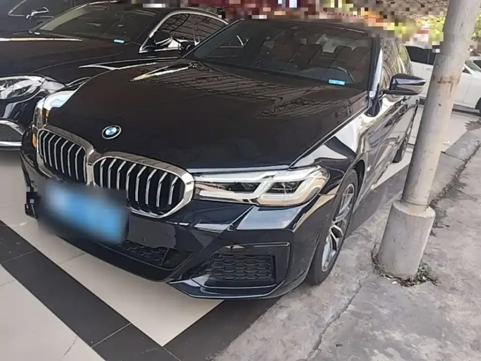 BMW 5 Series (Import) 525i M Sport Package 2020