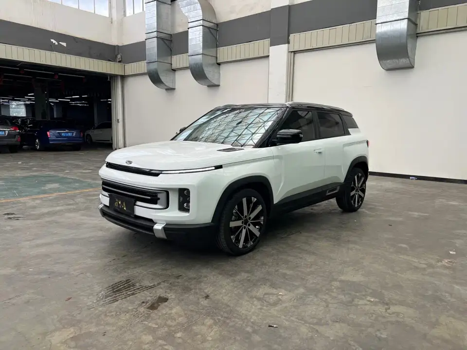 Geely ICON Model 1.5TD Chocolate Deluxe Edition 2022