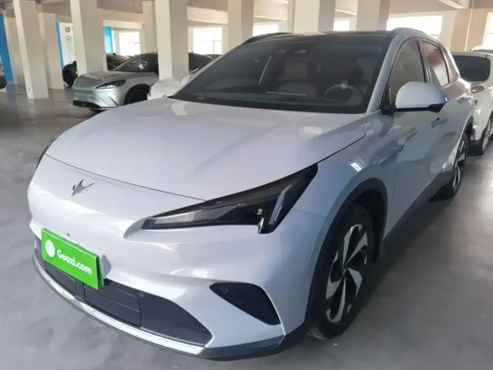 Arcfox Alpha T5 Model Extended Range Base 2025