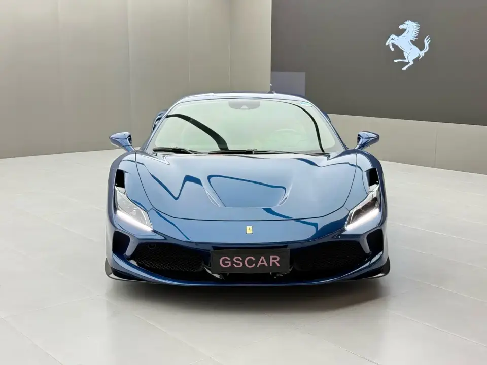 Ferrari F8 Tributo 3.9T V8 2021
