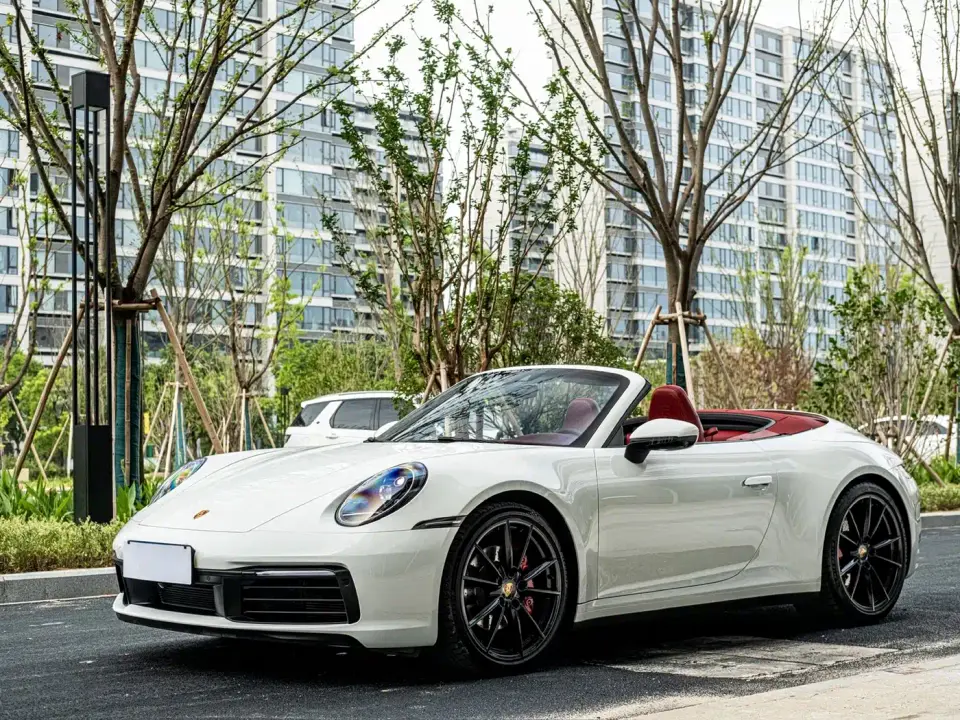 Porsche 911 Carrera Cabriolet 3.0T 2022