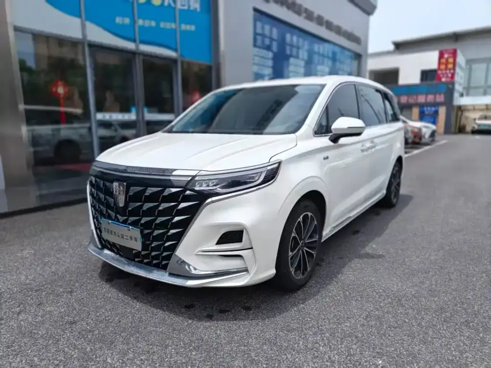 Roewe iMAX8 400TGI Premium Edition 2024