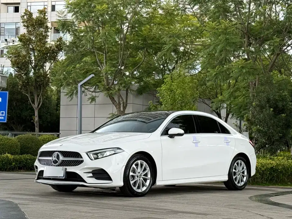 Mercedes-Benz A-Class A 200 L Sport Sedan Style 2022