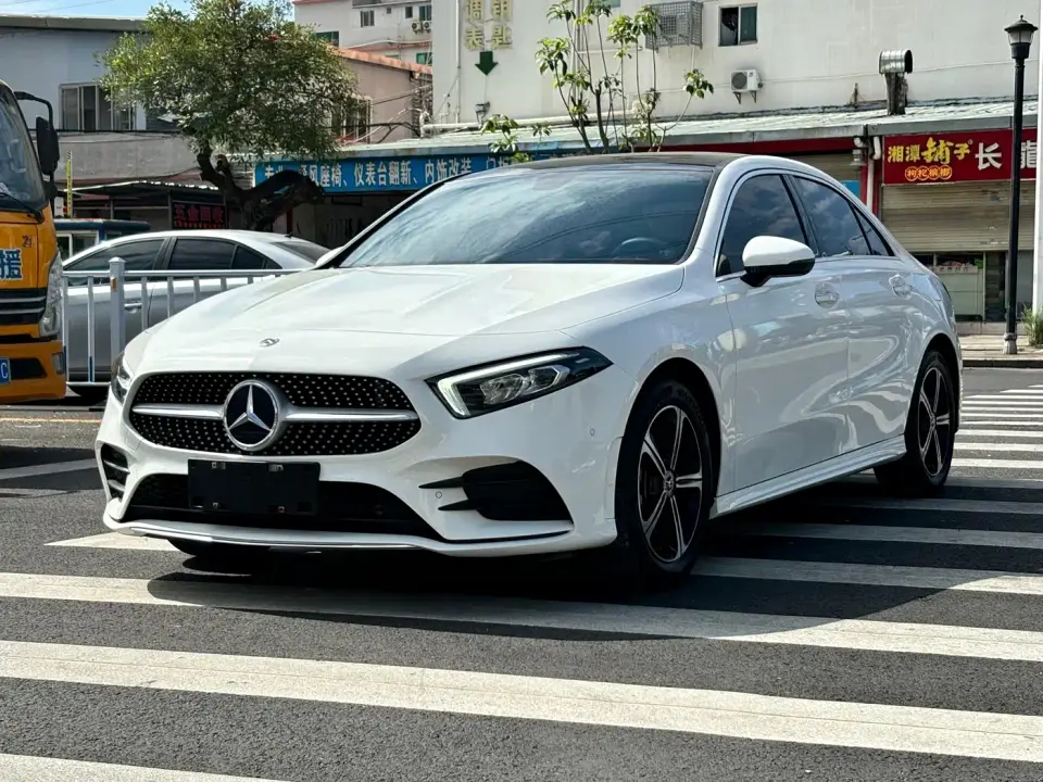 Mercedes-Benz A-Class Facelift III A 200 L Sport Sedan Fashion 2022