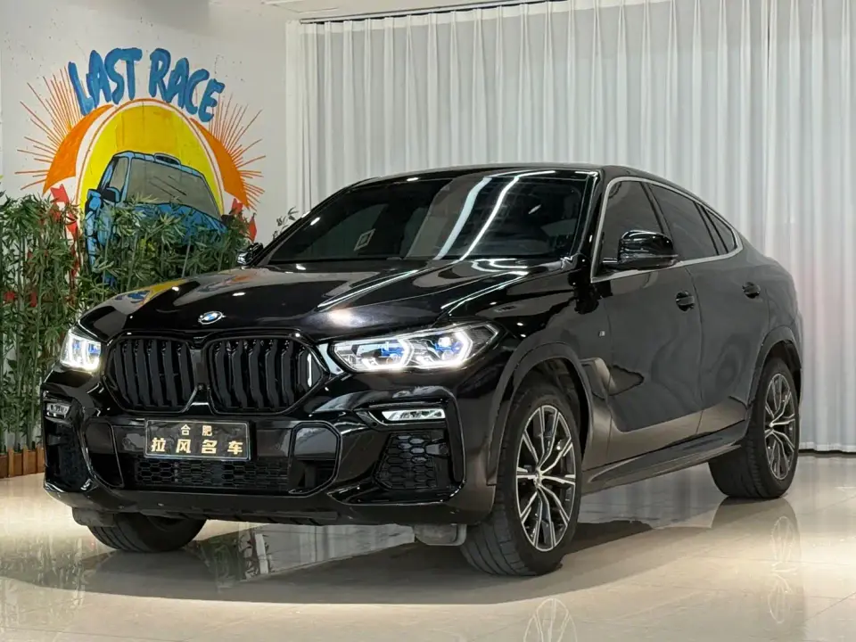 BMW X6 Facelift xDrive40i M Sport Package 2022