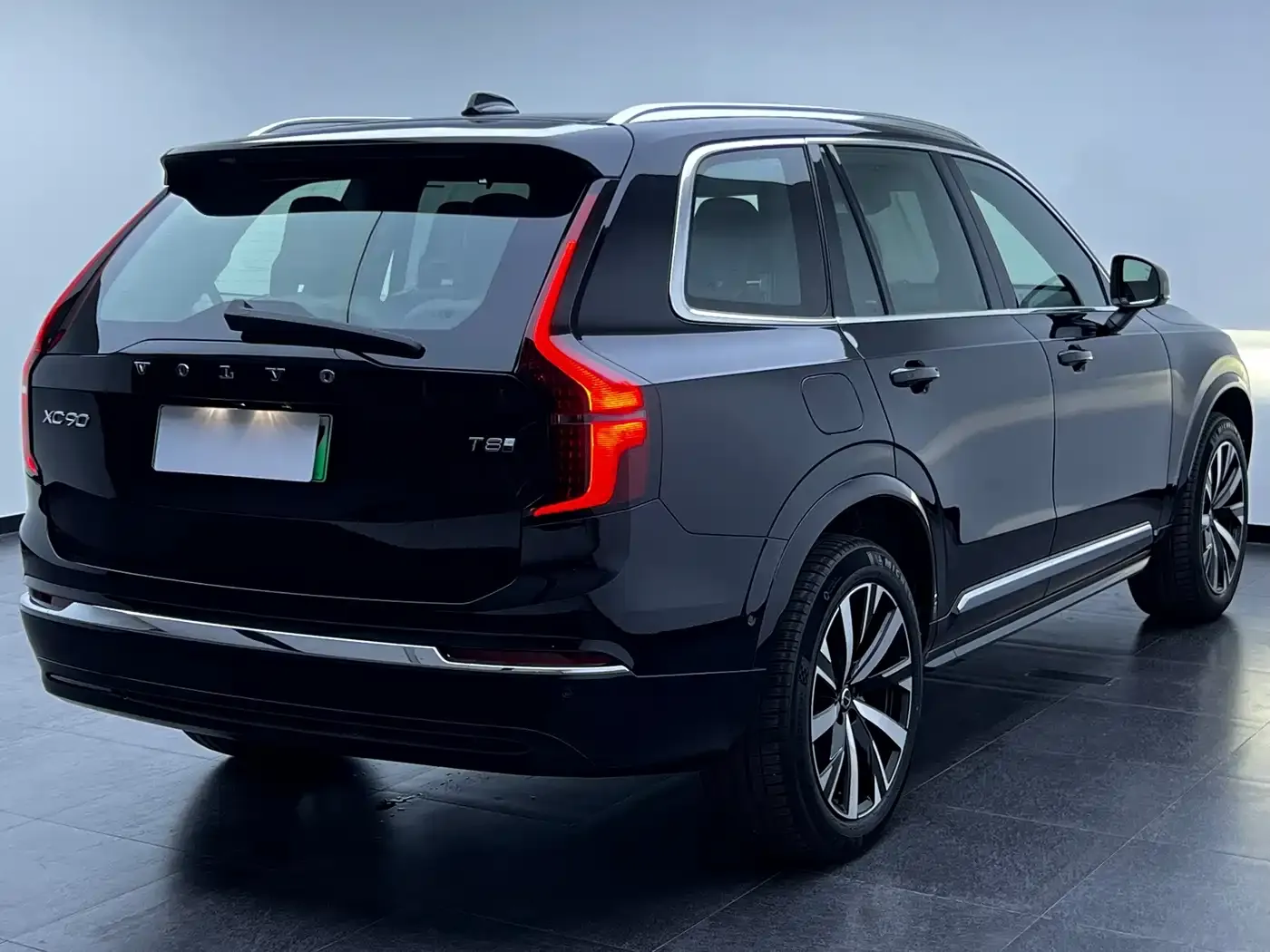 Volvo XC90 Plug-in Hybrid Facelift T8 Smart Premium Luxury 7-seater 2025 — фото 11