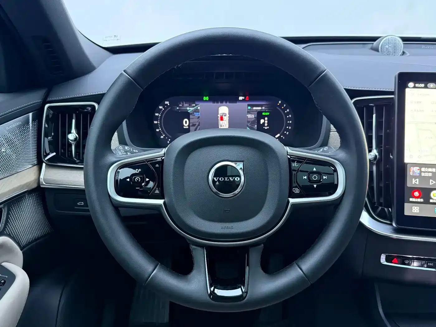 Volvo XC90 Plug-in Hybrid Facelift T8 Smart Premium Luxury 7-seater 2025 — фото 23