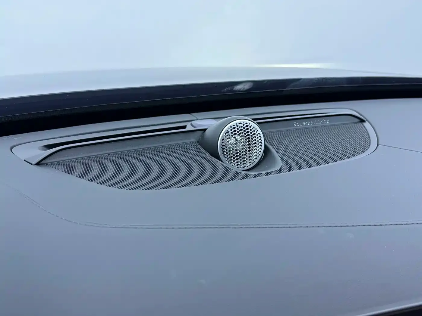Volvo XC90 Plug-in Hybrid Facelift T8 Smart Premium Luxury 7-seater 2025 — фото 26