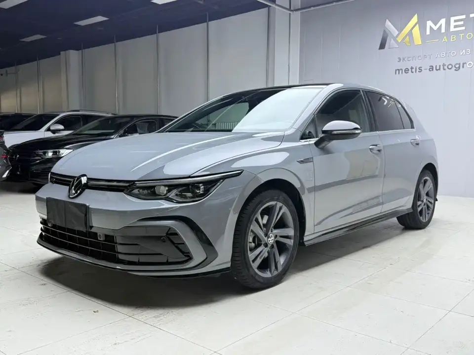 Volkswagen Golf Model 280TSI DSG R-Line 2023