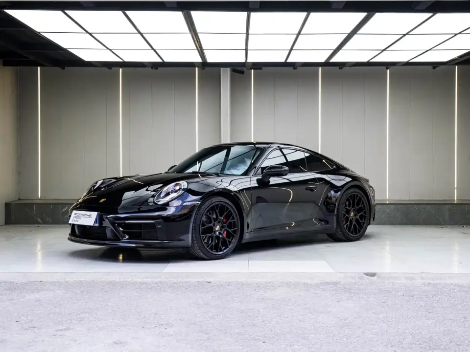 Porsche 911 Carrera S 3.0T 2024