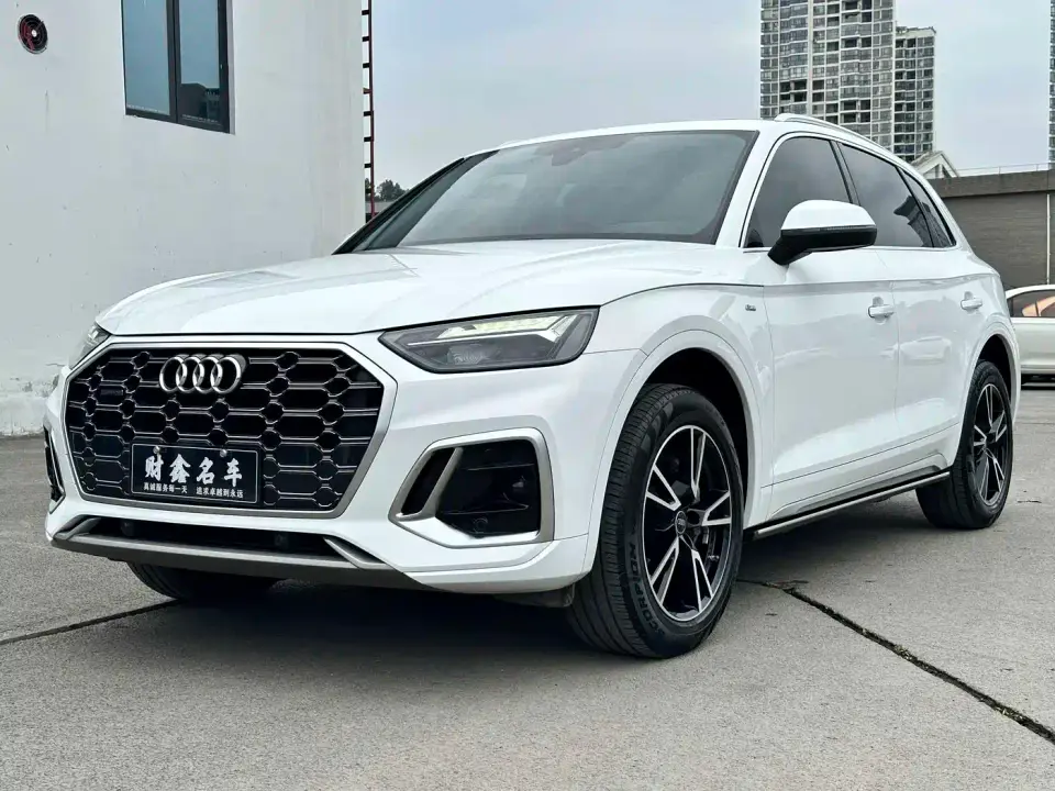 Audi Q5L Model 40 TFSI Fashion Dynamic 2024