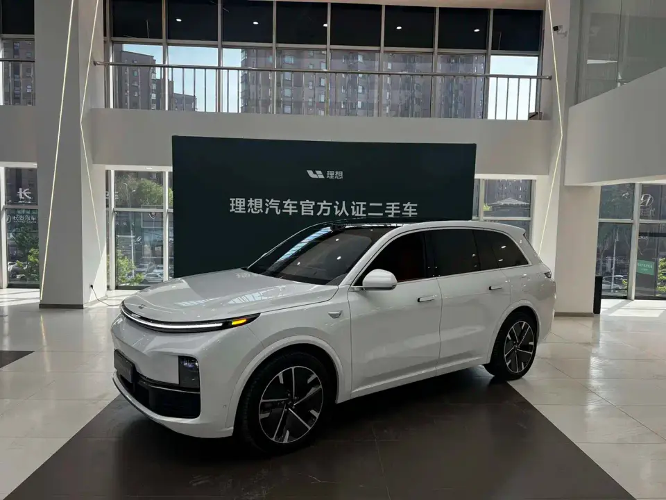 Li Auto Li L8 Max Smart Renewal Edition 2025