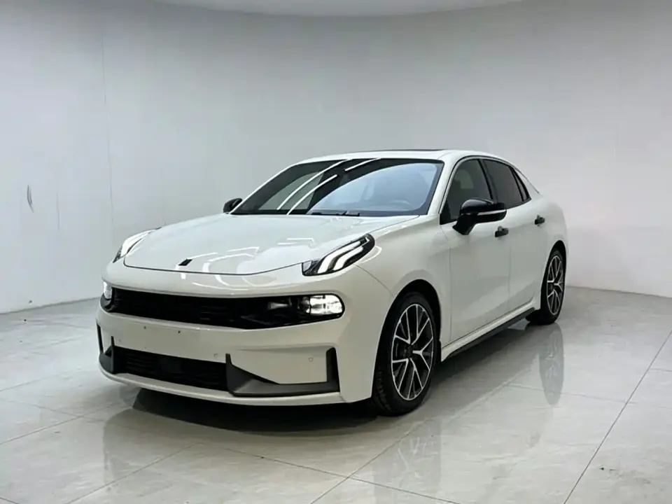 Lynk & Co 03 2.0TD DCT Power Pro 2023