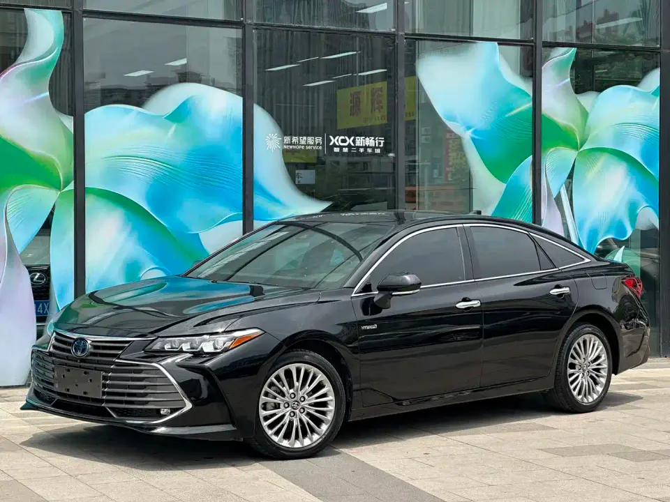 Toyota Avalon Hybrid 2.5L XLE Premium Edition China VI 2021