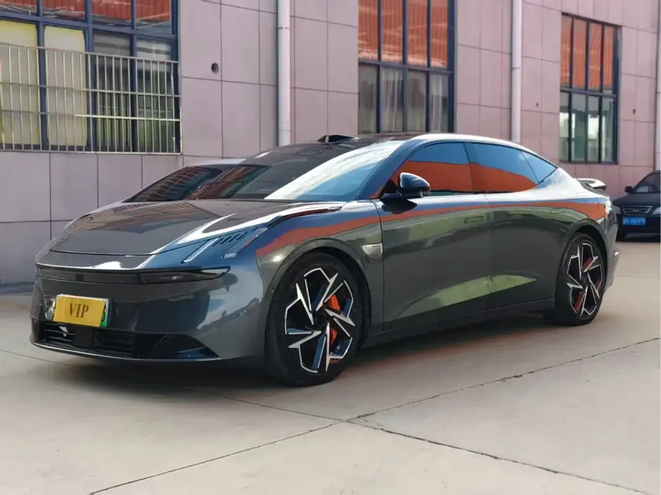 Lynk & Co Z10 95kWh 702km AWD Smart Drive Ultra 2025