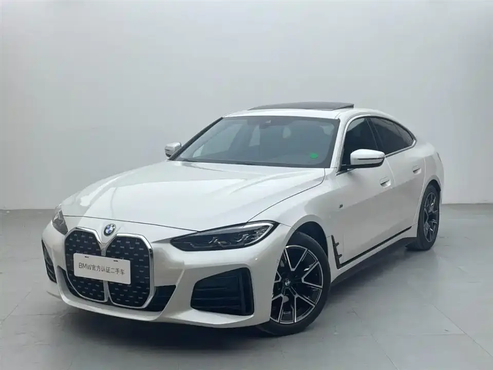 BMW 4 Series 425i Gran Coupe M Sport Package 2022