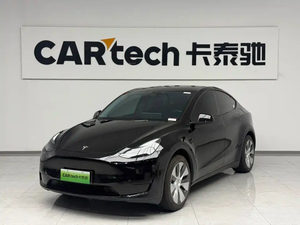 Tesla Model Y Facelift Rear-Wheel Drive Version 2023