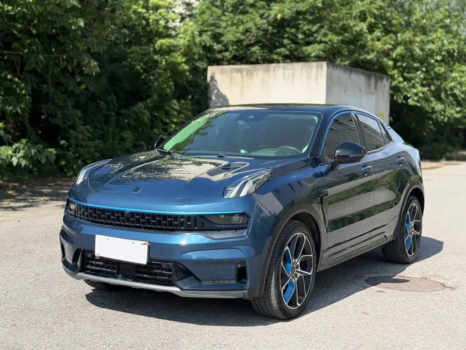 Lynk & Co 05 2.0TD 2WD Shine Halo 2020