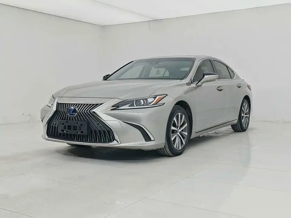 Lexus ES 300h Excellence Edition China VI 2019