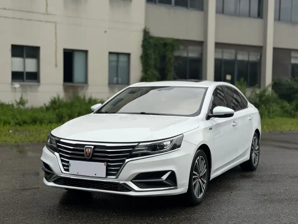 Roewe i6 PLUS 1.6L CVT 4G Connected Flagship Great Edition 2019