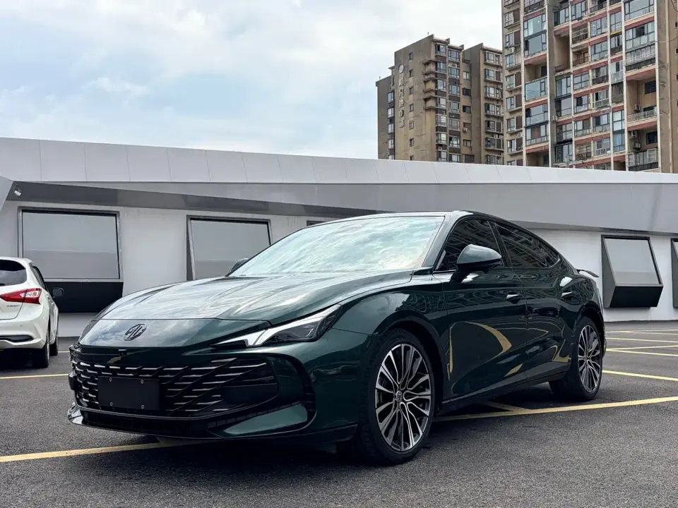 MG MG7 2.0T Automatic Hunting Beauty Luxury Edition 2023