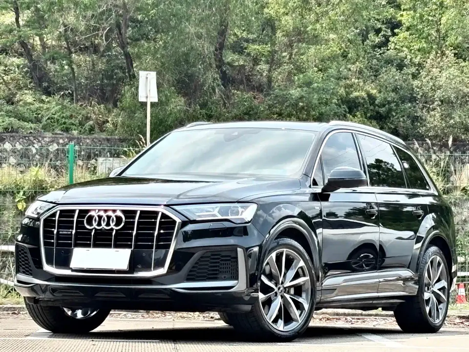 Audi Q7 55 TFSI quattro S line Sport 2023