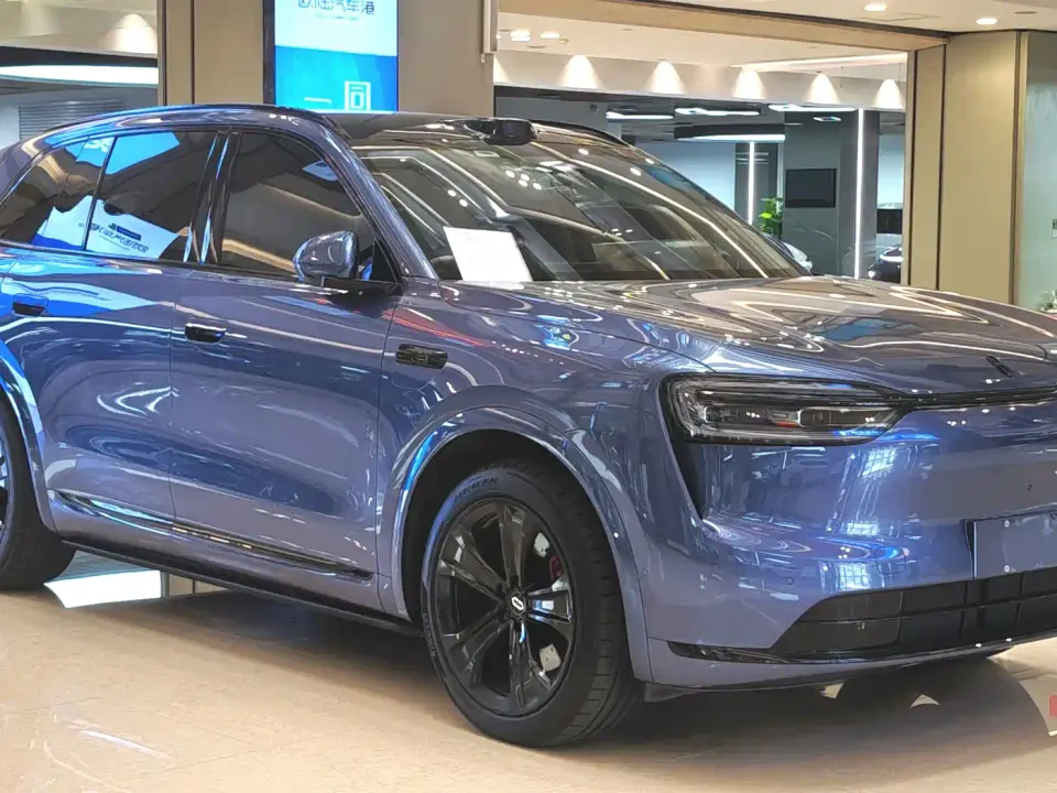 AITO Wenjie AITO M7 Extended Range Max AWD 5-seater 2025