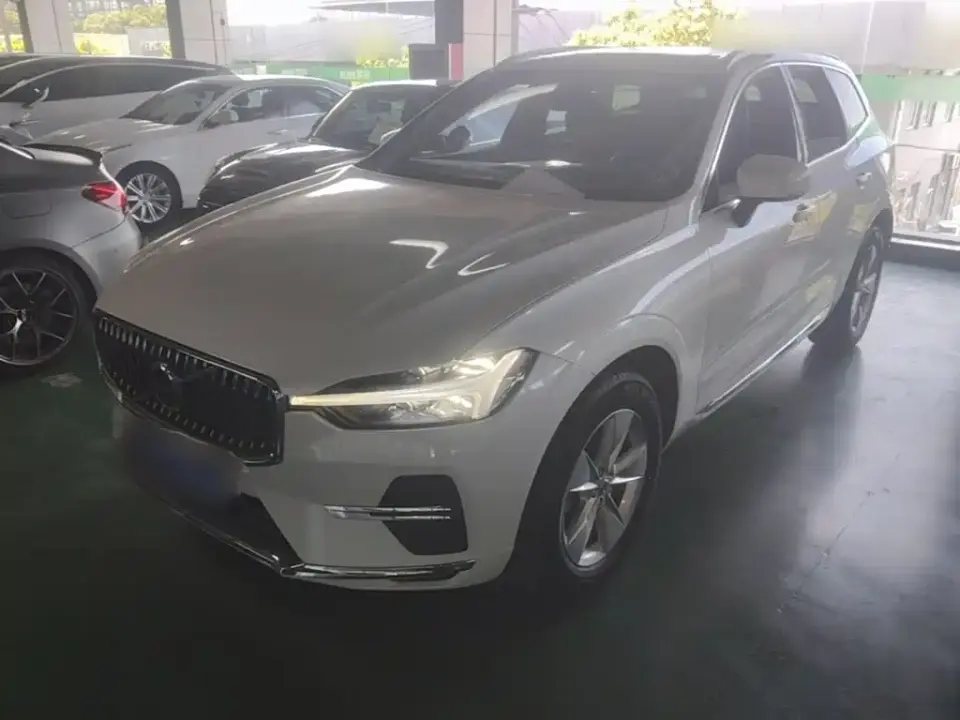Volvo XC60 B5 AWD R-Design 2021
