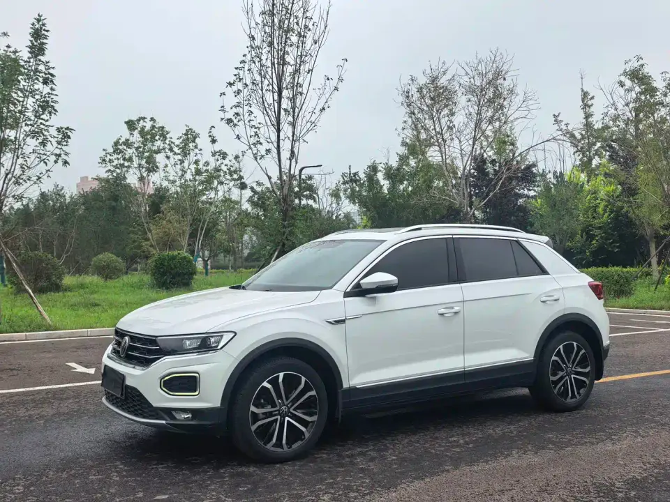 Volkswagen T-ROC 280TSI DSG 2WD Comfort PLUS 2022