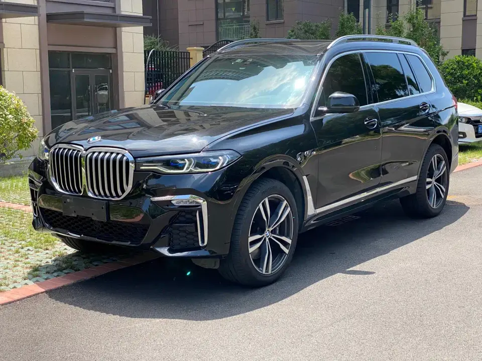 BMW X7 Facelift xDrive40i Premium M Sport Package 2021
