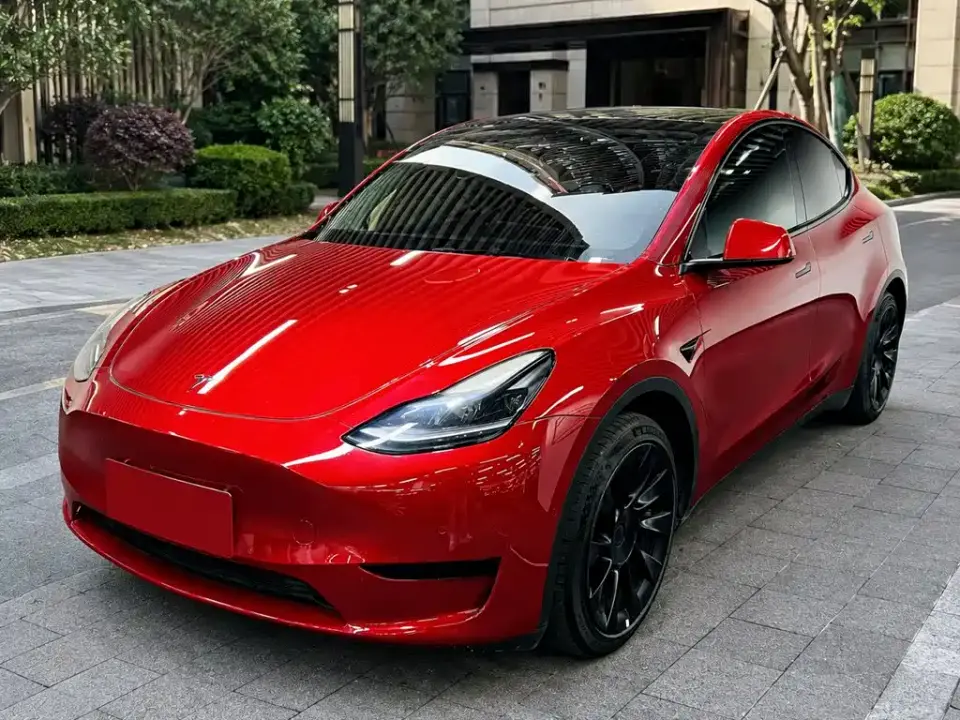 Tesla Model Y Rear-Wheel Drive Version 2023