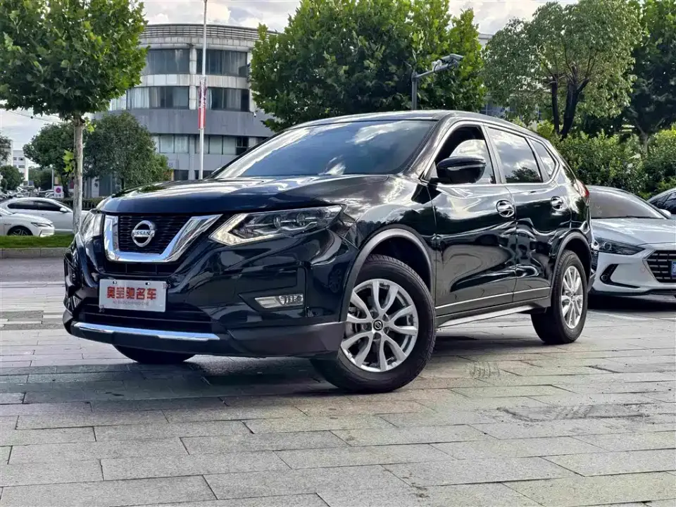 Nissan X-Trail Classic 2.0L 2WD Smart Premium Edition 2024