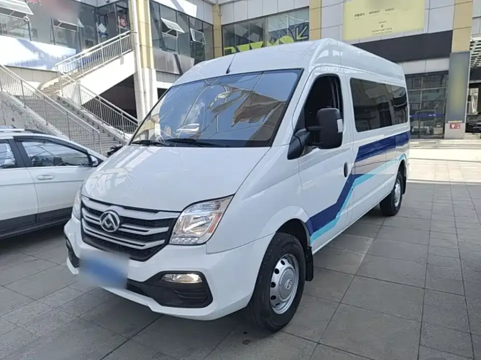 SAIC Maxus Xintu V80 Aoyun Value Edition 6AMT Long Wheelbase Medium Roof 127Ps 6/7/8/9 Seats 2025