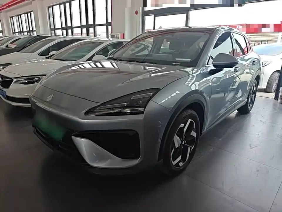 Baojun Yunhai 60km Plug-in Hybrid 2025