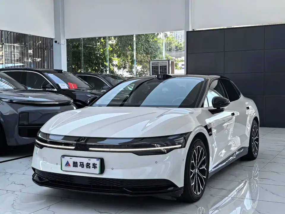 Zeekr 007 Long Range RWD Smart Driving 100kWh 2024