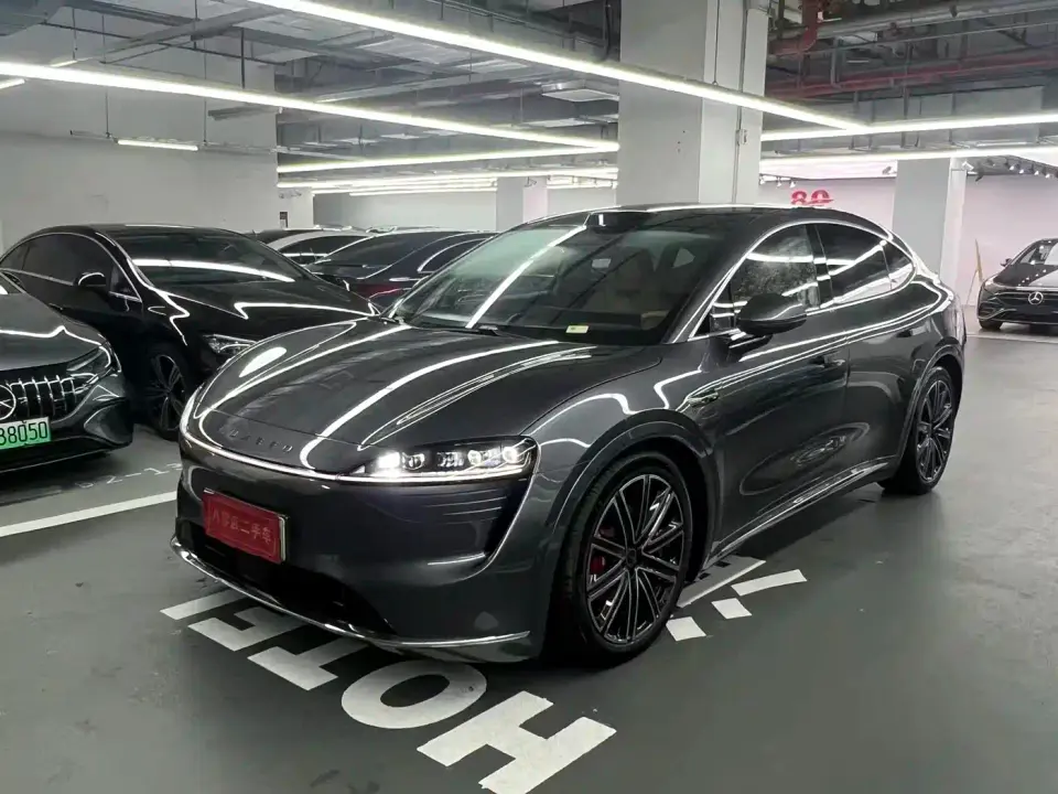 Zhijie Luxeed R7 Extended Range 331km Ultra 2025